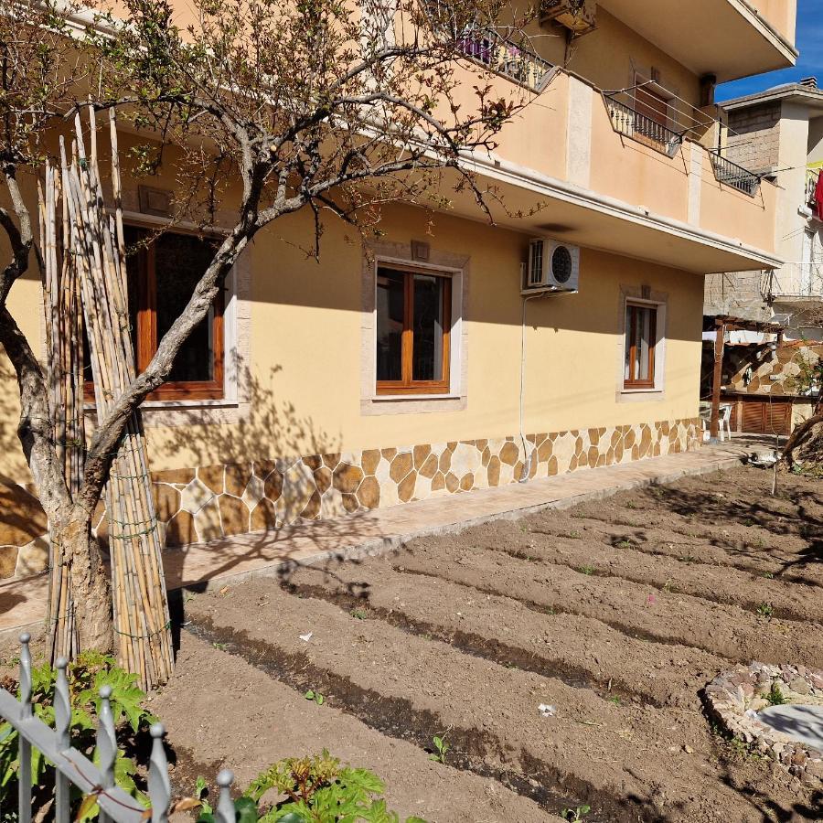 Appartamento Casa Vostra ボーザ エクステリア 写真