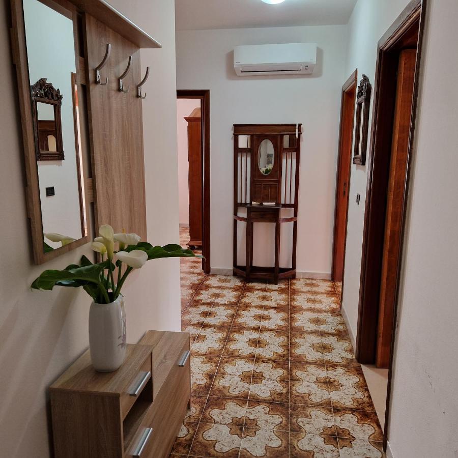 Appartamento Casa Vostra ボーザ エクステリア 写真