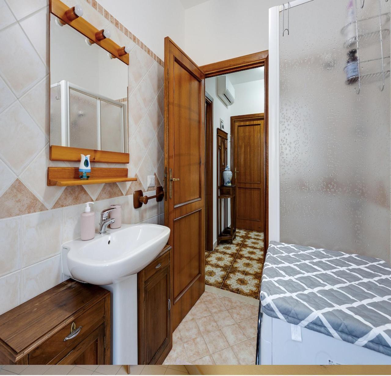 Appartamento Casa Vostra ボーザ エクステリア 写真