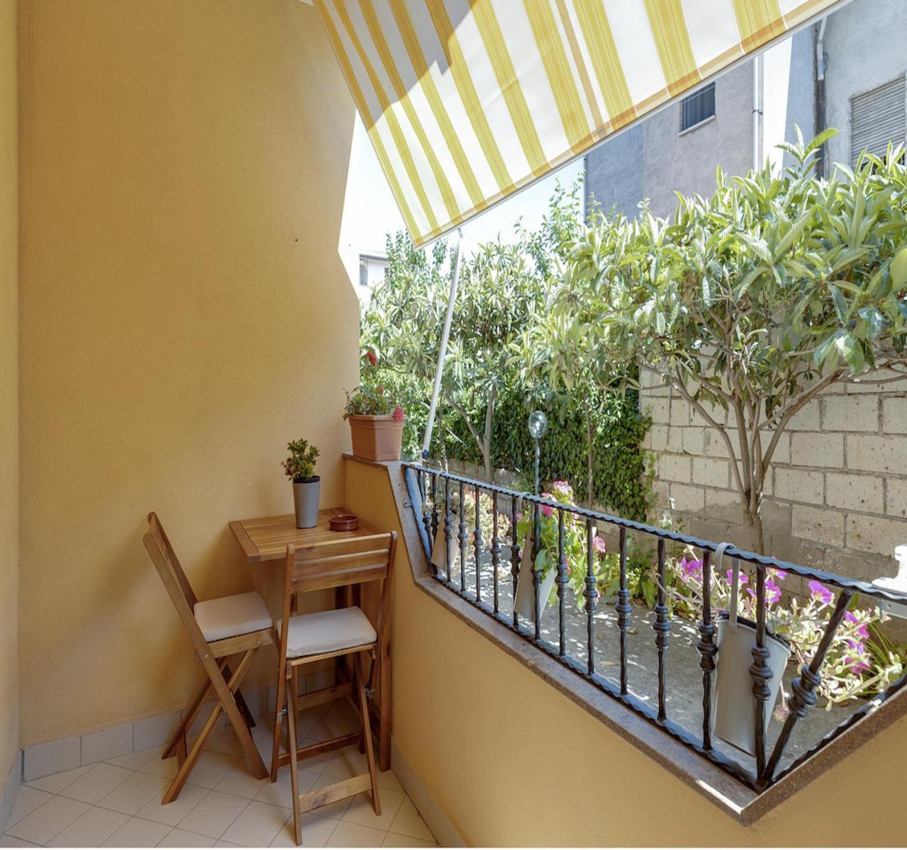 Appartamento Casa Vostra ボーザ エクステリア 写真